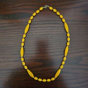 Elegant Yellow Beaded Necklace